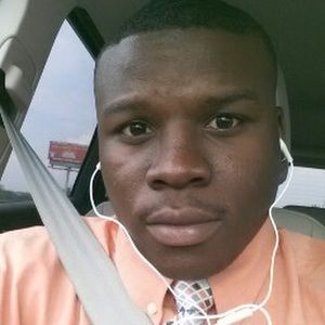 Meet your Posher, Aaron